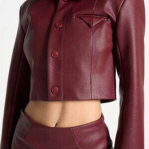 Maniere de voir Women's Burgundy Cropped Leather Jacket